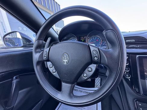 Used 2012 Maserati GranTurismo Convertible RWD image 26