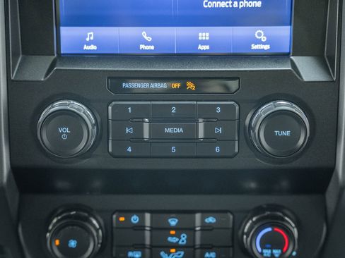 Used 2020 Ford F150 XLT w/ Equipment Group 301A Mid image 32