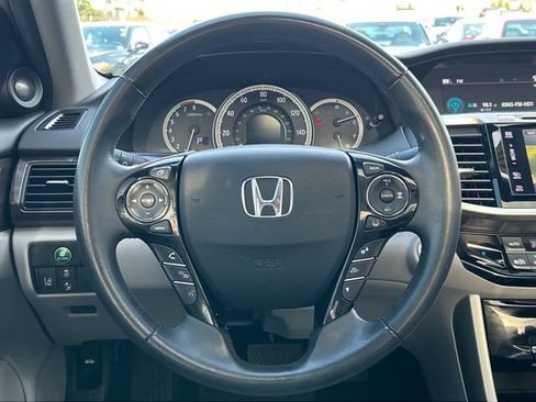 Used 2016 Honda Accord EX-L image 23