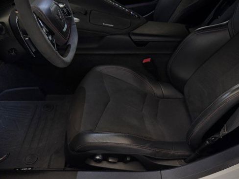 Used 2023 Chevrolet Corvette Stingray Premium Cpe w/ Z51 Performance Package image 15