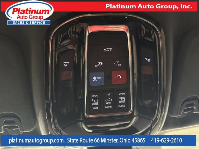 Used 2023 Jeep Grand Wagoneer L Series III w/ Rear Seat Video Group 1 AWD/4WD image 22