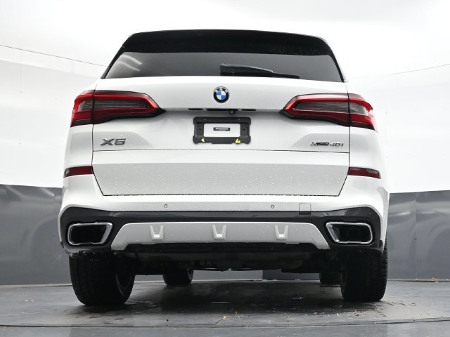 Used 2019 BMW X5 xDrive40i w/ M Sport Package AWD/4WD image 31