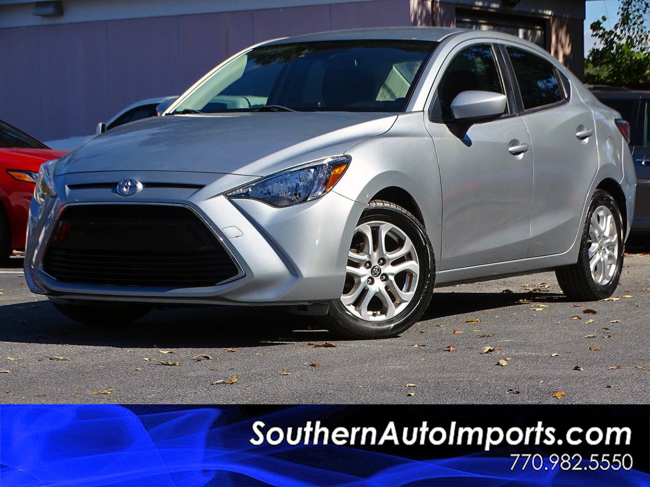 Used 2018 Toyota Yaris iA FWD image 1