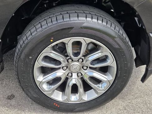 Used 2023 RAM 1500 Laramie AWD/4WD image 20