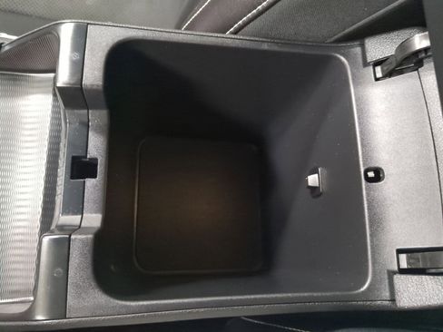 Certified 2024 Jeep Grand Cherokee Altitude image 16