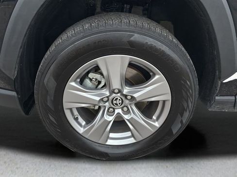 Used 2023 Toyota RAV4 LE AWD/4WD image 10