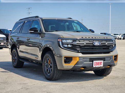 New 2027 Ford Expedition Tremor w/ Driver's Package AWD/4WD image 2