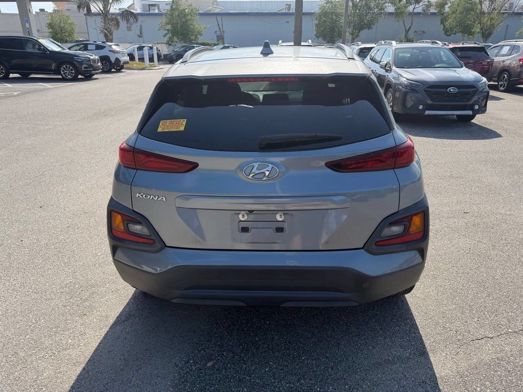 Used 2021 Hyundai Kona SEL Plus w/ Cargo Package FWD image 6
