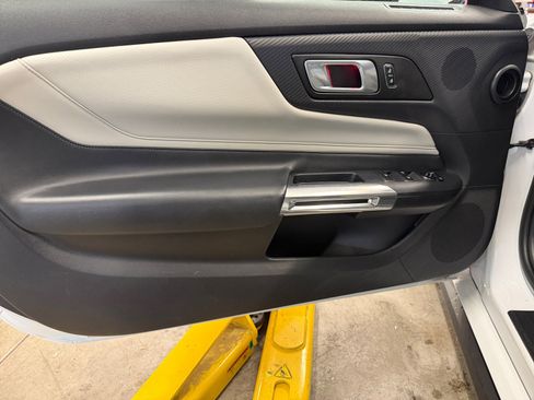 Used 2024 Ford Mustang GT Premium image 29