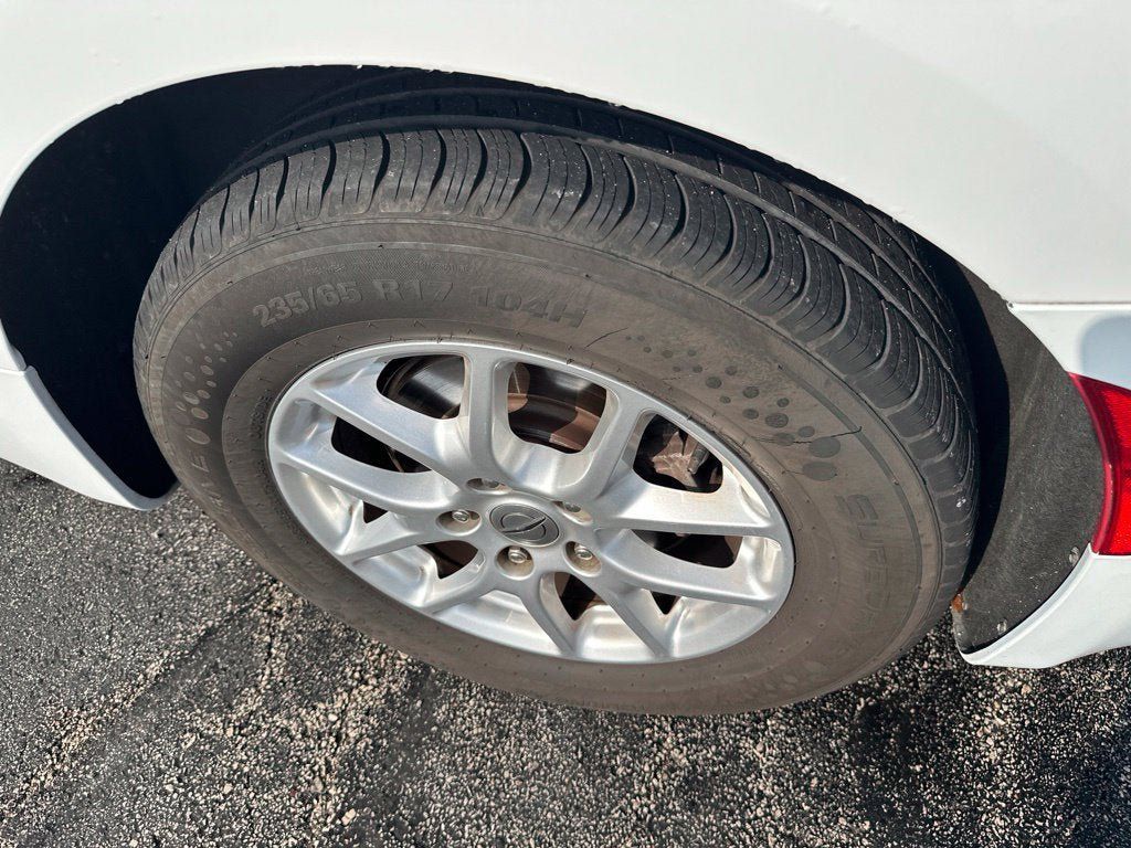 Used 2022 Chrysler Pacifica Touring-L FWD image 8