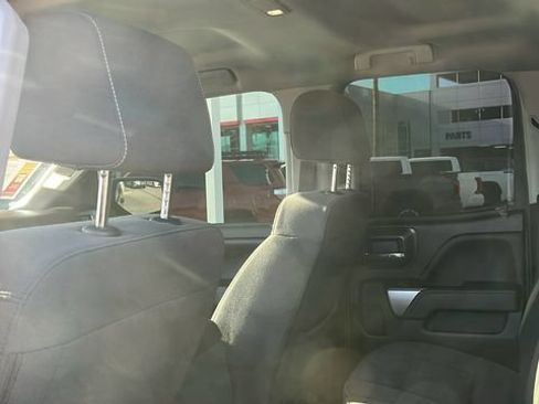 Used 2019 Chevrolet Silverado 1500 LT AWD/4WD image 19