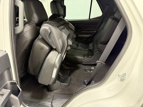 Used 2025 Toyota 4Runner TRD Off-Road image 40