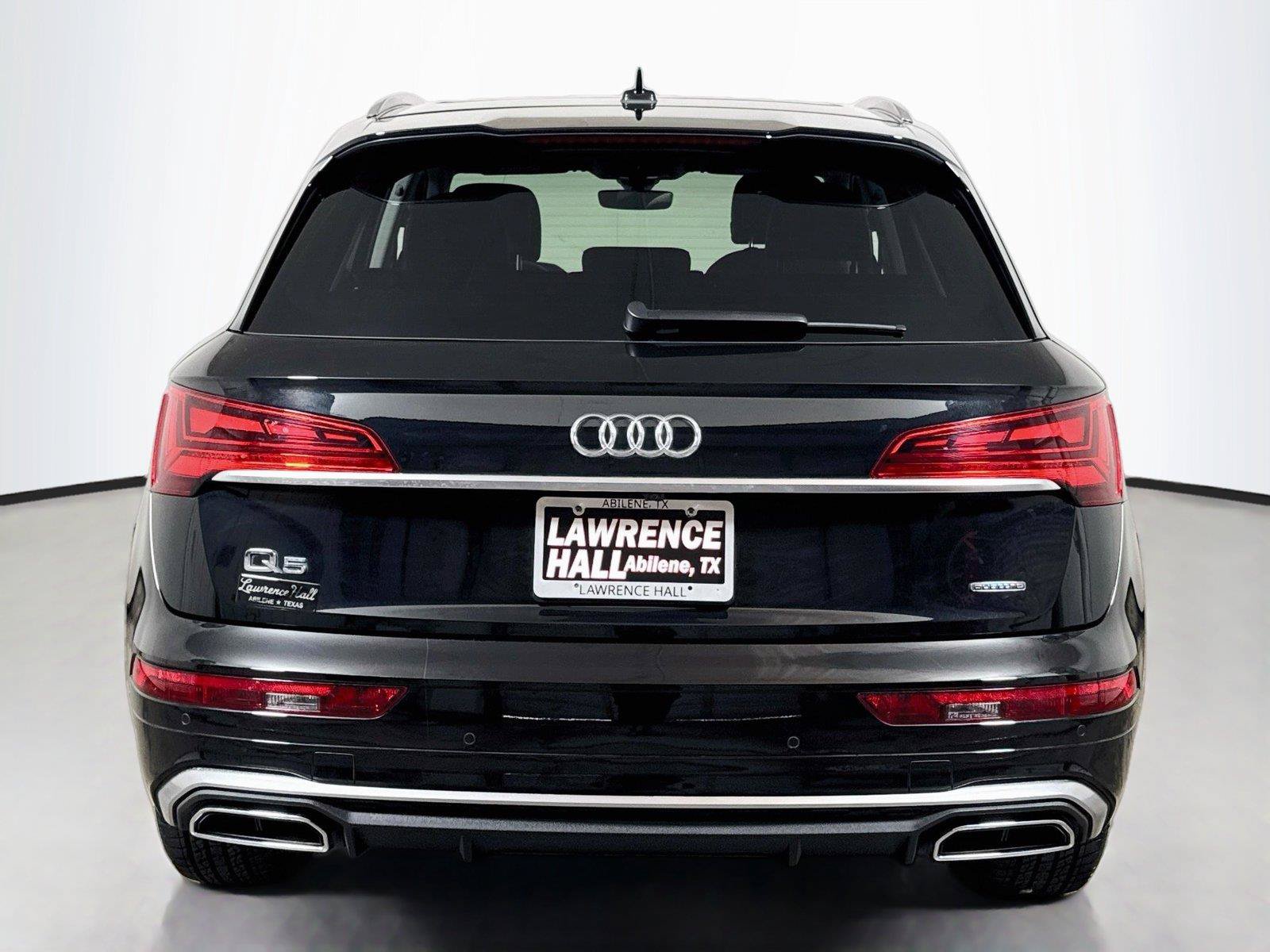 Used 2023 Audi Q5 2.0T Premium Plus w/ Premium Plus Package AWD/4WD image 5
