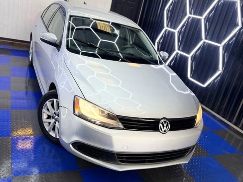 Used 2012 Volkswagen Jetta SE image 10