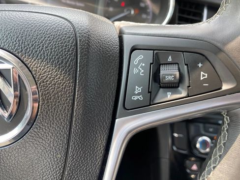 Used 2018 Buick Encore Preferred AWD/4WD image 18