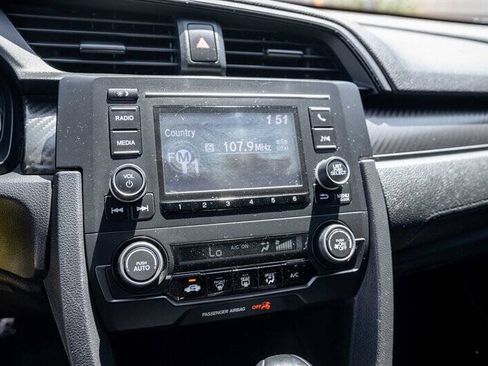 Used 2018 Honda Civic Sport image 13