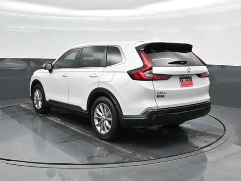Used 2024 Honda CR-V EX image 10