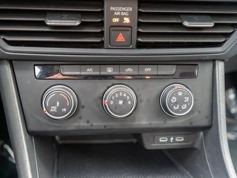 Used 2024 Volkswagen Jetta S image 26