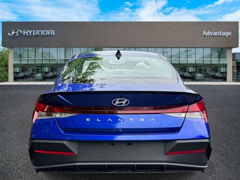 Certified 2026 Hyundai Elantra Sport FWD image 6