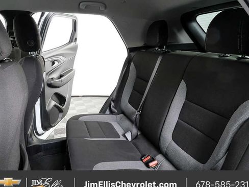 Certified 2025 Chevrolet TrailBlazer LT AWD/4WD image 18