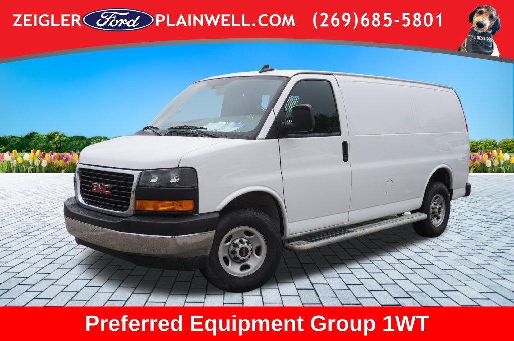 Used 2025 GMC Savana 2500 w/ Driver Convenience Package RWD image 1