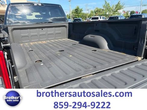 Used 2024 RAM 3500 Big Horn w/ Night Edition AWD/4WD image 34