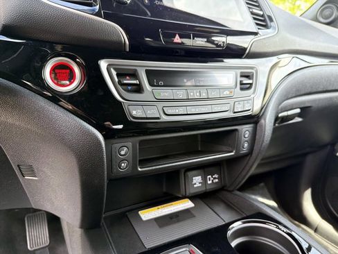 Used 2022 Honda Passport Elite image 27