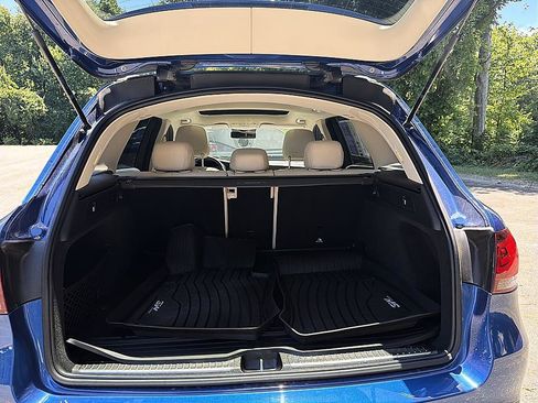 Used 2022 Mercedes-Benz GLC 300 image 6