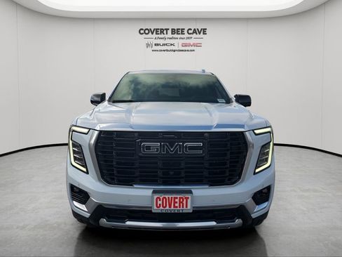New 2026 GMC Yukon Denali w/ Denali Reserve Package image 2