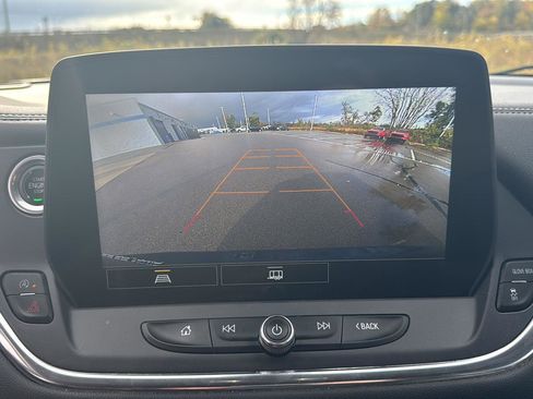 Used 2023 Chevrolet Blazer LT image 15