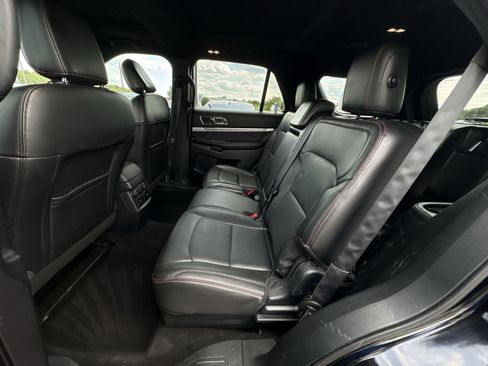 Used 2018 Ford Explorer Sport w/ Equipment Group 401A AWD/4WD image 26