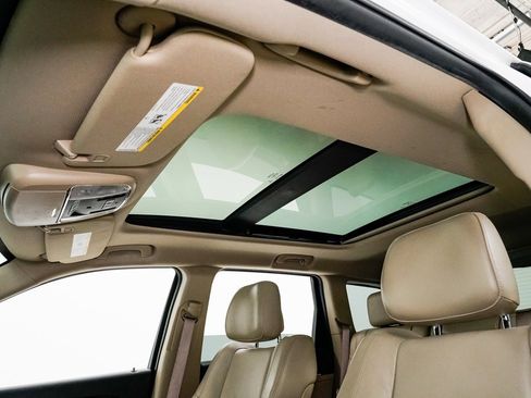 Used 2014 Jeep Grand Cherokee Limited w/ Luxury Group II image 9