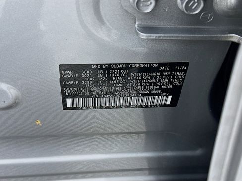 Used 2025 Subaru Ascent Premium AWD/4WD image 12