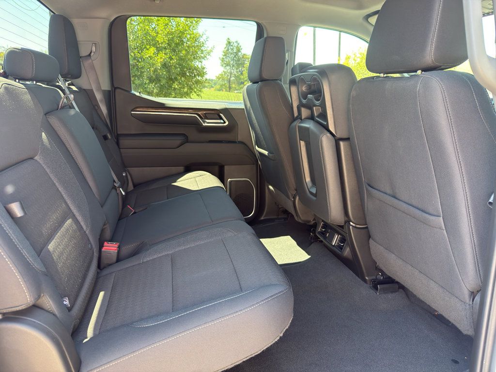 Used 2024 GMC Sierra 1500 Elevation w/ Max Trailering Package AWD/4WD image 6