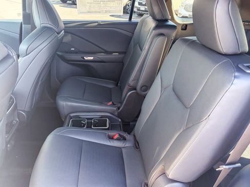 New 2026 Lexus TX 500h AWD image 19