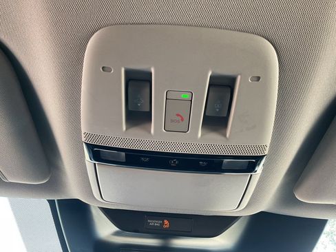 Certified 2025 Nissan Murano SL w/ Cargo Package AWD/4WD image 16
