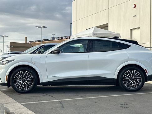 New 2025 Ford Mustang Mach-E Premium image 6