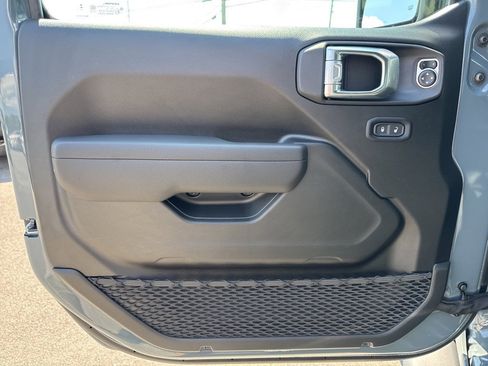 New 2025 Jeep Wrangler Sport S image 27