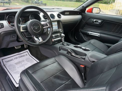 Used 2016 Ford Mustang GT Premium RWD image 22