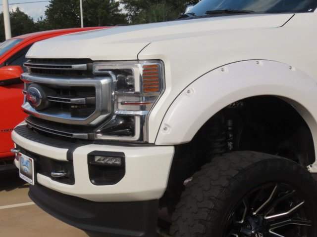 Used 2022 Ford F250 Platinum AWD/4WD image 3