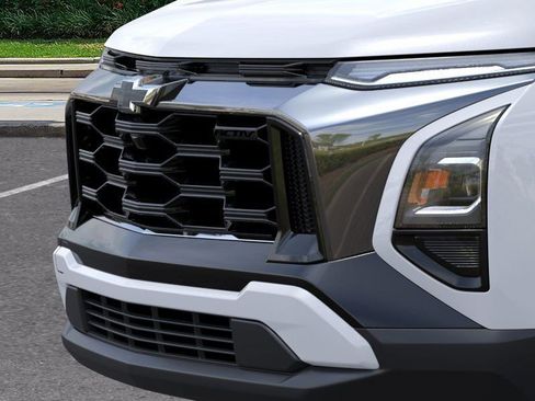 New 2026 Chevrolet Equinox ACTIV image 13