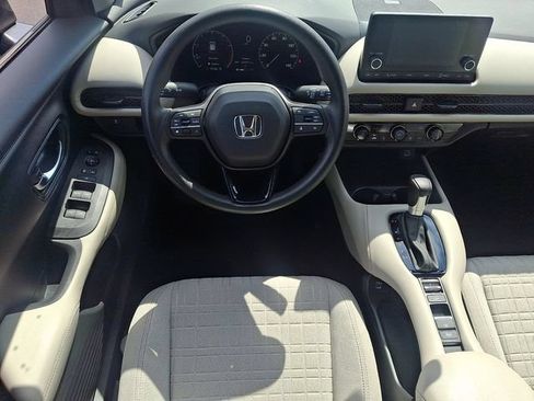 Certified 2024 Honda HR-V LX image 11