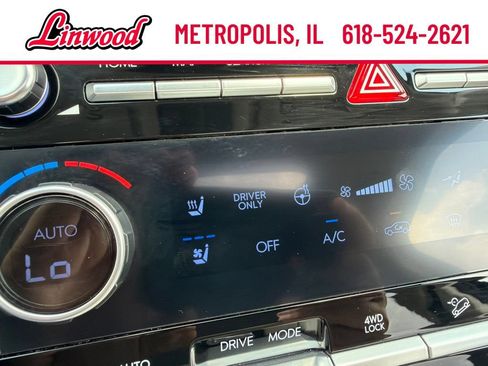 Used 2024 Hyundai Santa Fe Calligraphy AWD/4WD image 28