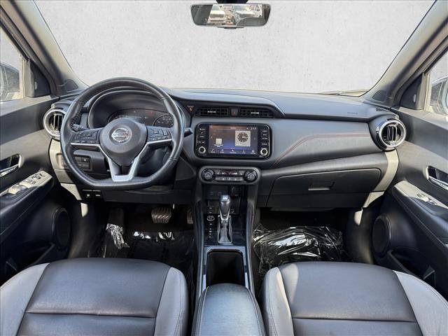 Used 2021 Nissan Kicks SR w/ SR Premium Package FWD image 11