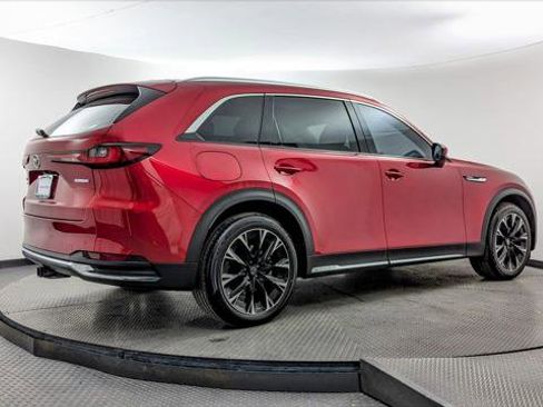 Used 2024 MAZDA CX-90 Plug-In Hybrid w/ Premium Pkg image 8