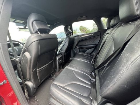 Used 2017 Lincoln MKC Premiere FWD image 13