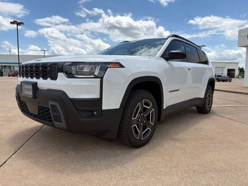 New 2026 Jeep Cherokee Laredo AWD/4WD image 8