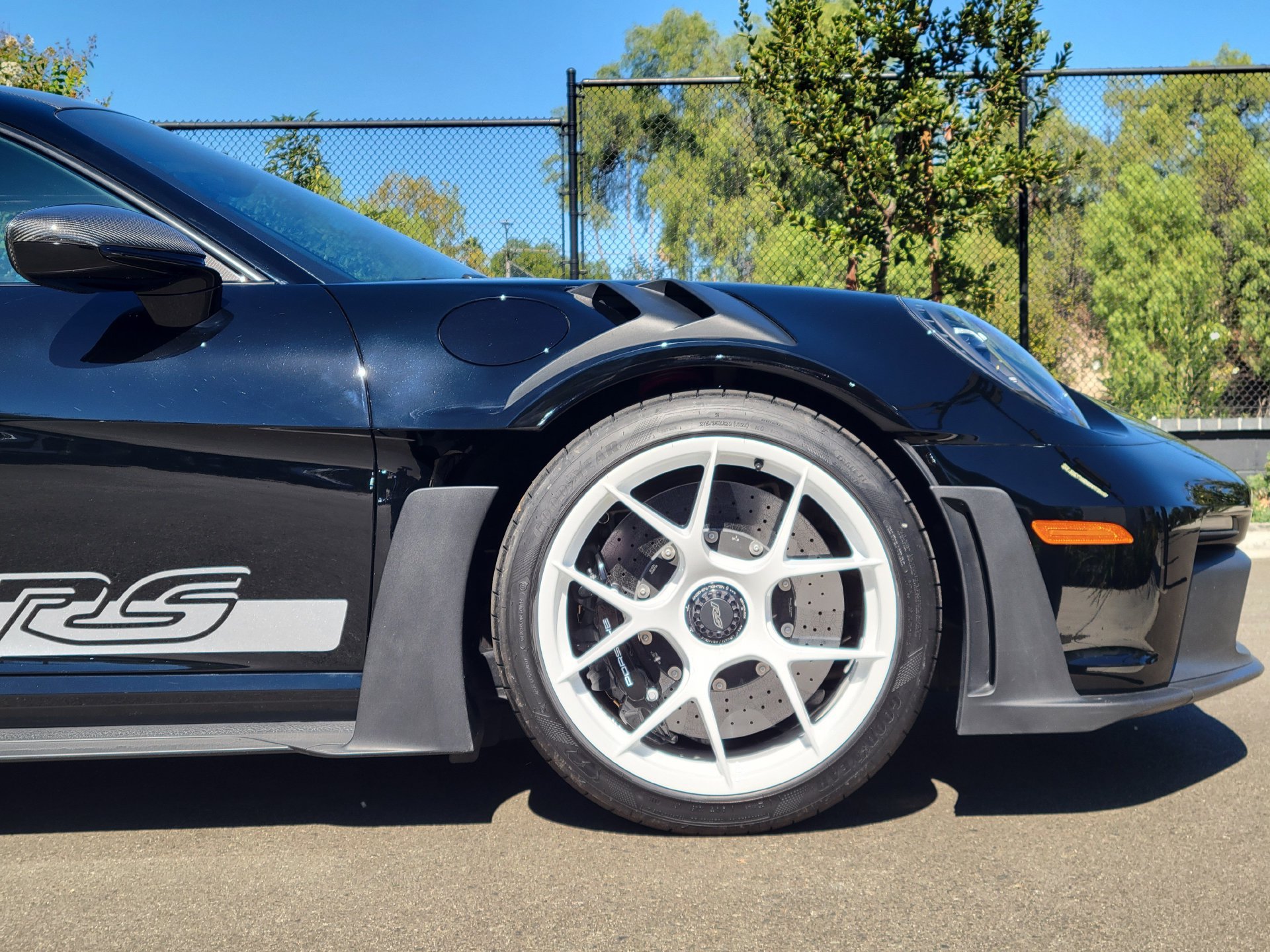 Certified 2024 Porsche 911 GT3 RS RWD image 10