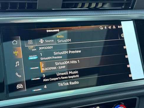 New 2025 Audi Q3 2.0T Premium image 15