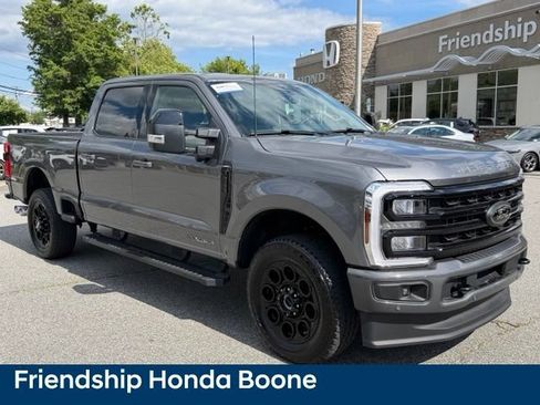 Used 2024 Ford F250 Lariat w/ Lariat Ultimate Package AWD/4WD image 3